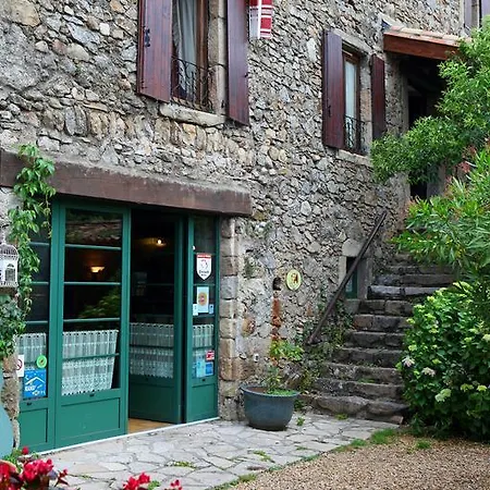 Logis Restaurant Du Peras Hotel 2*