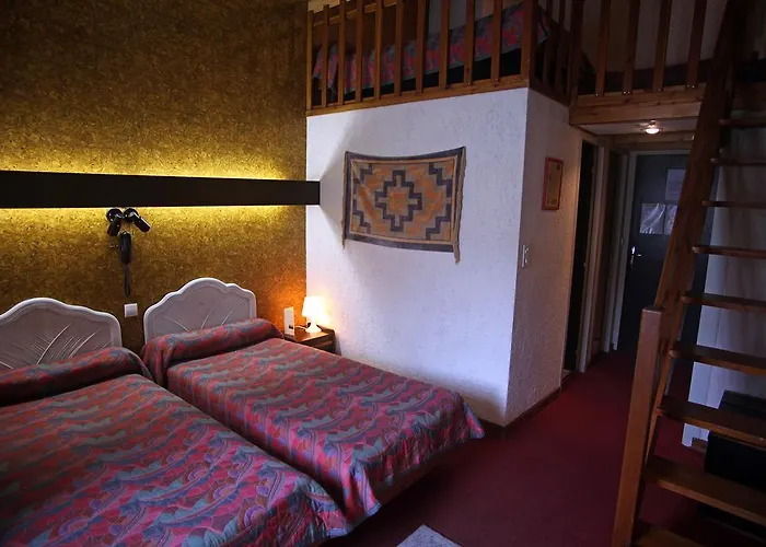 Logis Restaurant Du Peras Saint-Jean-du-Gard